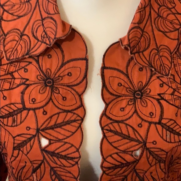 Trenz embroidered eyelet jacket/blazer - Picture 2 of 4